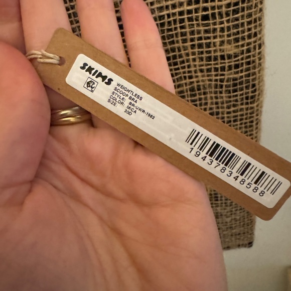 NWT Skims Weightless Scoop Bra Mica 30D - Picture 4 of 4